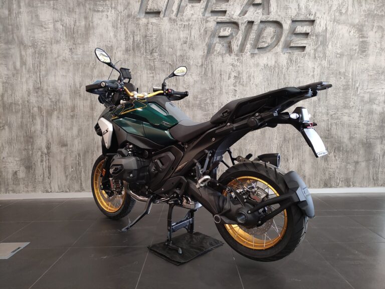 0494d05c60e1c68c127a9dd86086db65