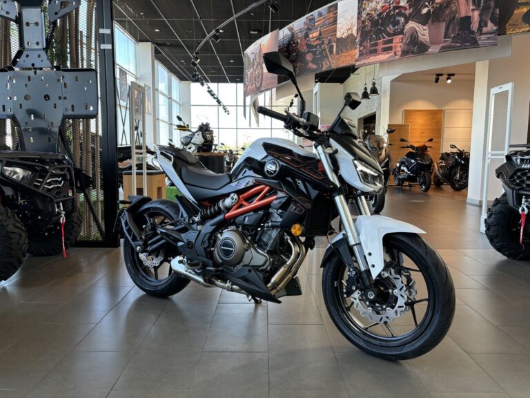 215b877fe0df468a0338e8aba949a433