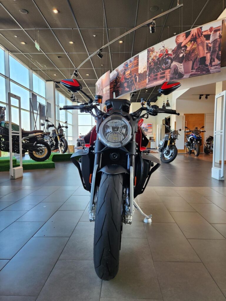 2ba7c5e6a2e173ea1d3ed9f1e0ba1928