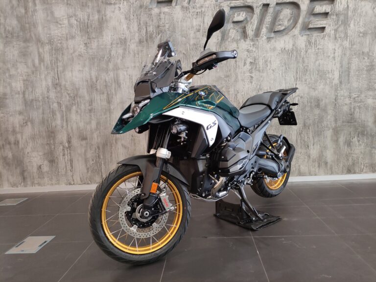 2d63e5c8beb3724e1e94c8a3c515c4a7