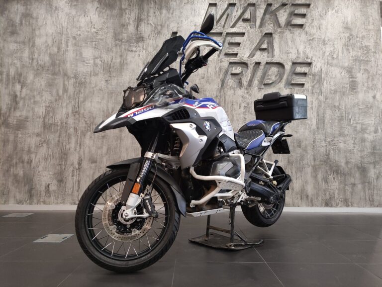 3e8d41ba3543af7d107f7a71a3e5f2da