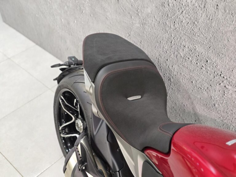 75faf31d7cec0d49d82669b0d788f860