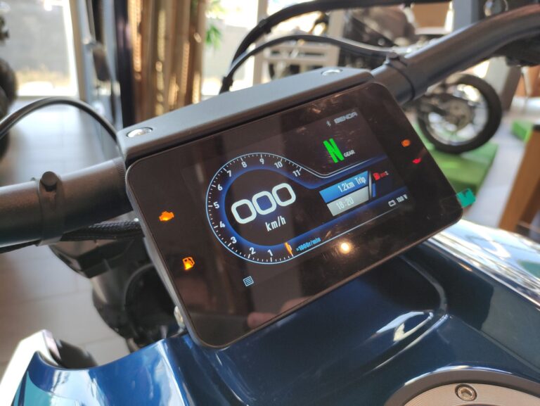 79256cd2e99145739f7bb4f5bce4c2b8