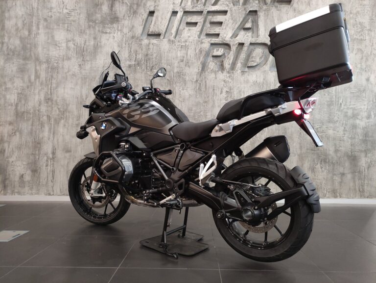 d8a942764ee6f04ea3bce9732771f95b