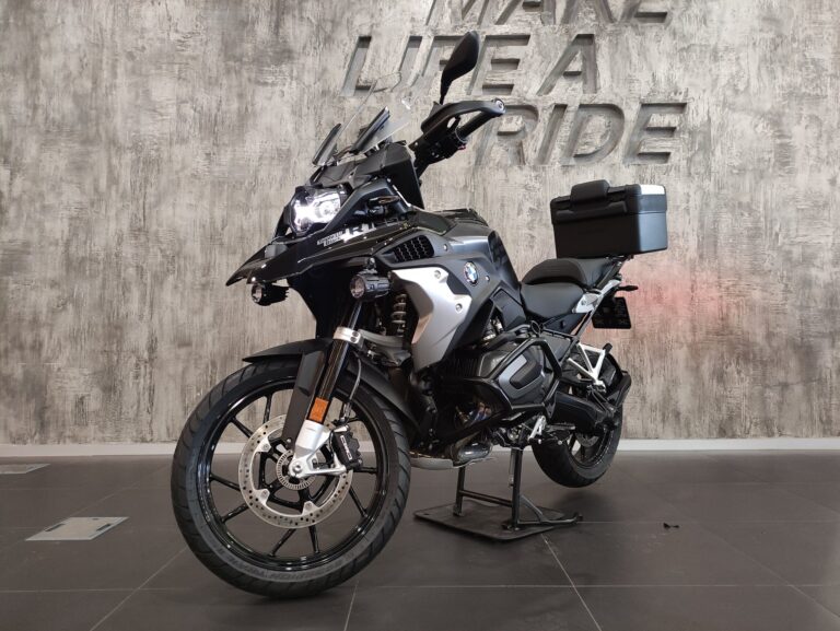 ef9b239cce9a2a096e7bb158d3992323